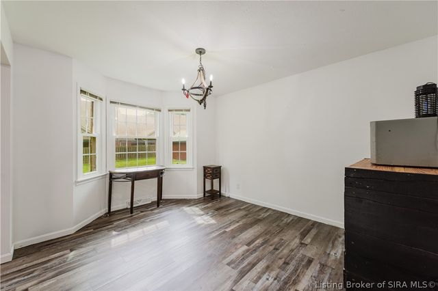 613 Catalpa Street, Sellersburg, IN 47172