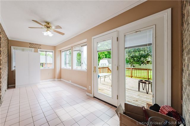 613 Catalpa Street, Sellersburg, IN 47172