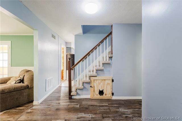 613 Catalpa Street, Sellersburg, IN 47172
