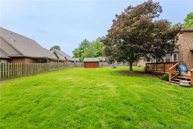 613 Catalpa Street, Sellersburg, IN 47172