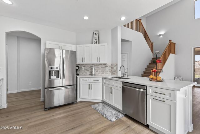 18132 W CARDINAL Drive, Goodyear, AZ 85338