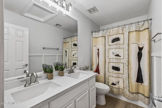 18132 W CARDINAL Drive, Goodyear, AZ 85338