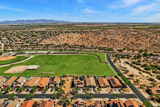 18132 W CARDINAL Drive, Goodyear, AZ 85338