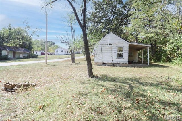 602 W 6th Street, Dixon, MO 65459