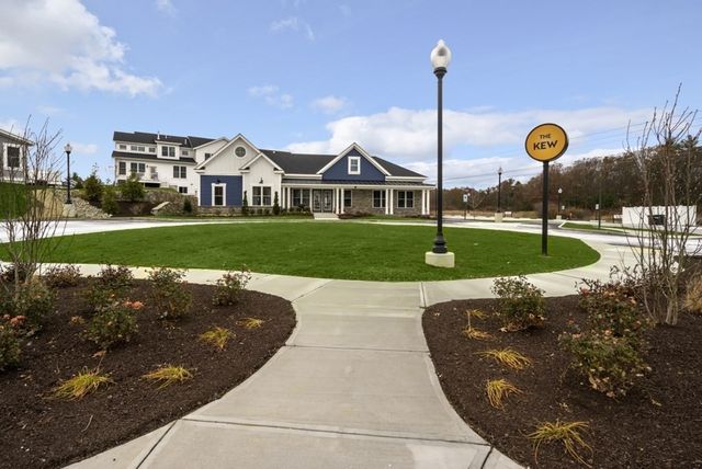 299 Lexington St 31, Woburn, MA 01801