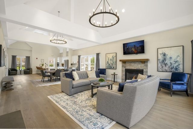 299 Lexington St 31, Woburn, MA 01801