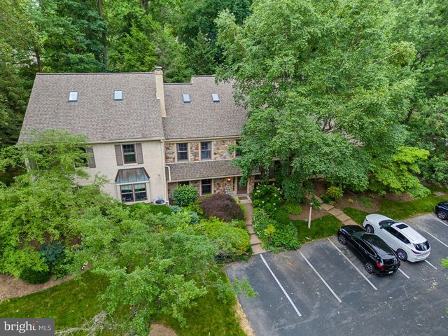 802 WEATHERSTONE DR, Paoli, PA 19301
