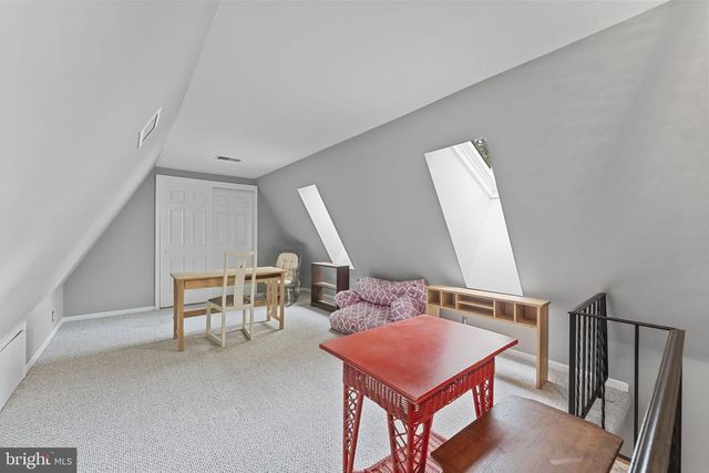 802 WEATHERSTONE DR, Paoli, PA 19301