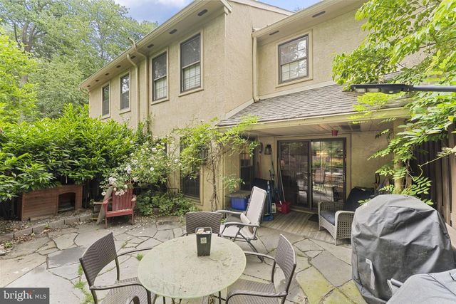 802 WEATHERSTONE DR, Paoli, PA 19301