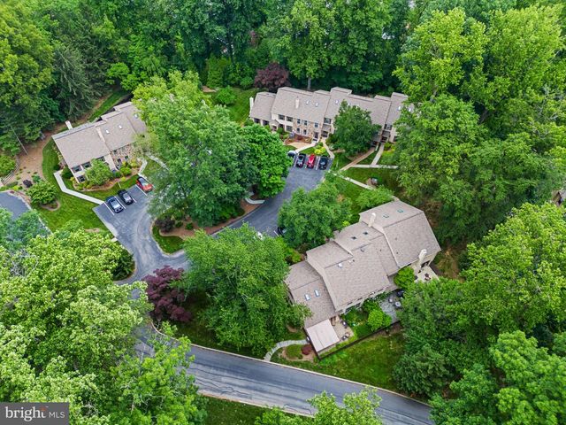 802 WEATHERSTONE DR, Paoli, PA 19301