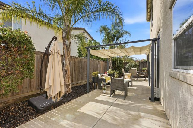 9817 Carico Way, Elk Grove, CA 95757