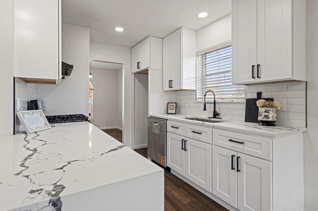 15403 Blueridge Road, Houston, TX 77489