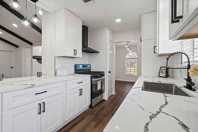 15403 Blueridge Road, Houston, TX 77489