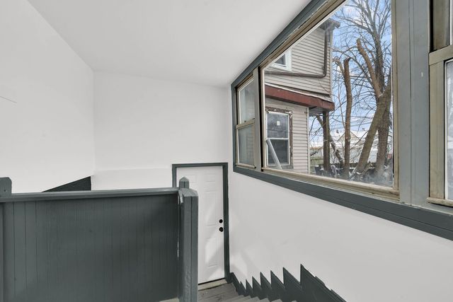 6818 S Wood Street, Chicago, IL 60636