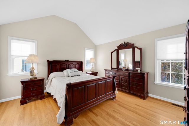 5 South Hollow 5, East Hampton, CT 06424