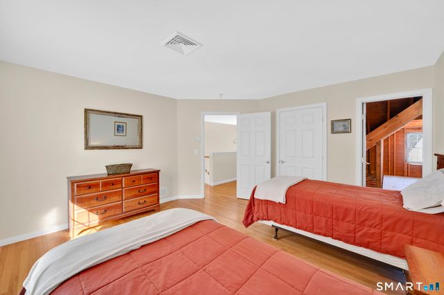 5 South Hollow 5, East Hampton, CT 06424