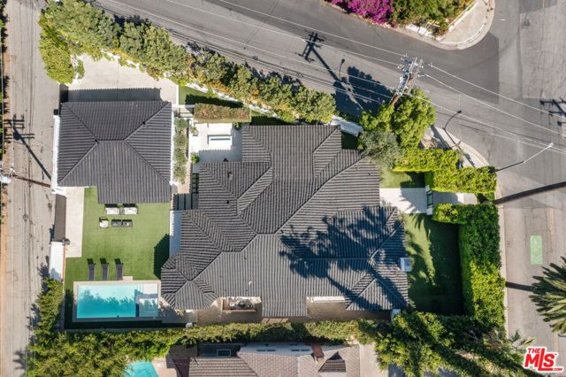 813 N Doheny Drive, Beverly Hills, CA 90210