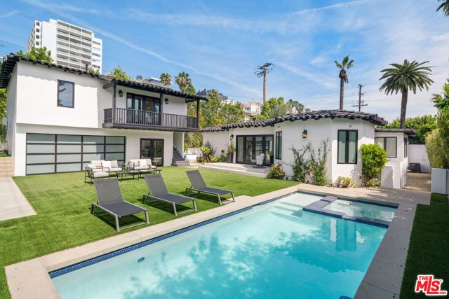 813 N Doheny Drive, Beverly Hills, CA 90210