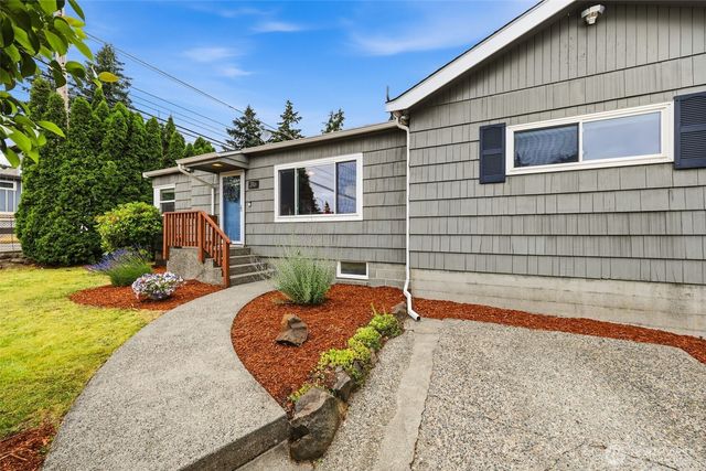 316 SW 124th Street, Seattle, WA 98146