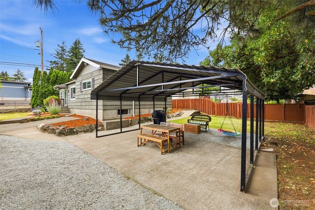 316 SW 124th Street, Seattle, WA 98146