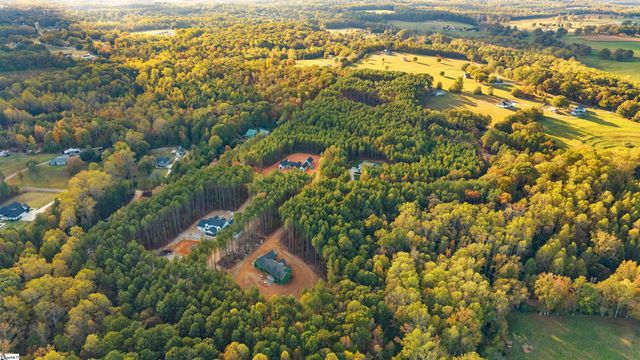 326 Thompson Road, Taylors, SC 29687