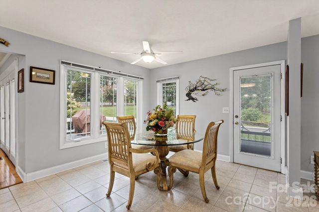 231 Kimberly Ann Drive, Hendersonville, NC 28792