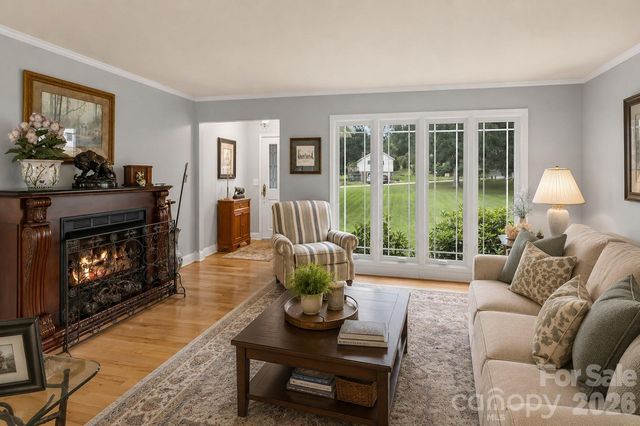 231 Kimberly Ann Drive, Hendersonville, NC 28792