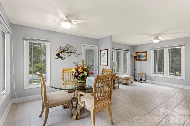 231 Kimberly Ann Drive, Hendersonville, NC 28792