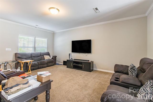 383 Battery Circle, Clover, SC 29710