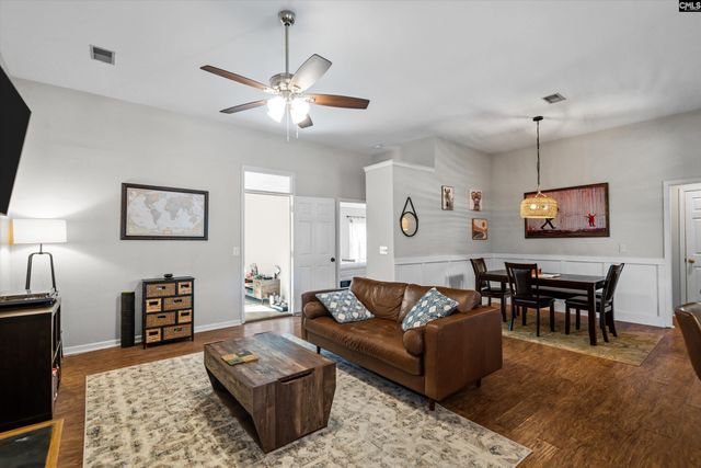 228 Farmhouse Loop, Lexington, SC 29072