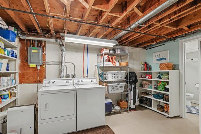 405 Slayton Avenue, Grand Haven, MI 49417