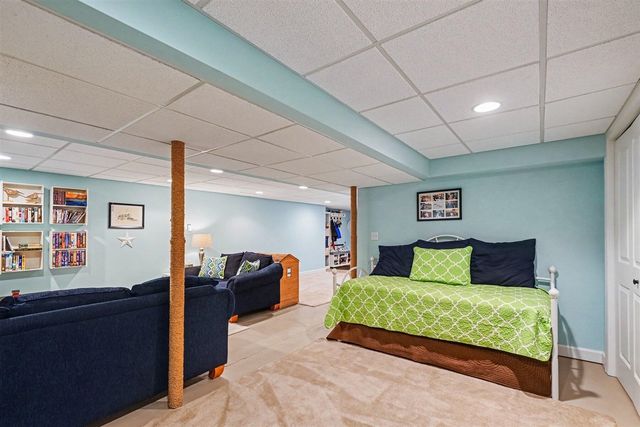 405 Slayton Avenue, Grand Haven, MI 49417