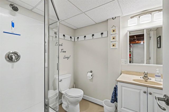 405 Slayton Avenue, Grand Haven, MI 49417
