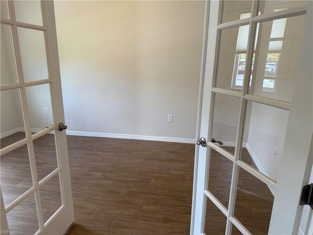 1273 Enbrook LOOP, Naples, FL 34114