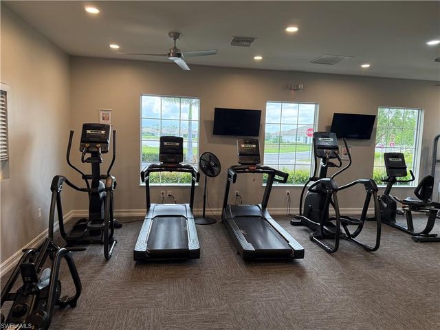 1273 Enbrook LOOP, Naples, FL 34114