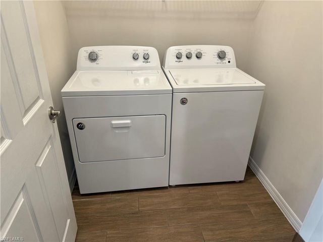 1273 Enbrook LOOP, Naples, FL 34114