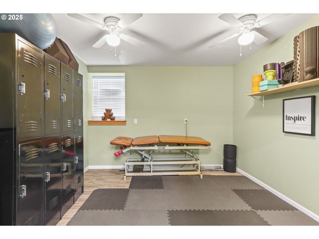 89728 OCEAN Dr, Warrenton, OR 97146