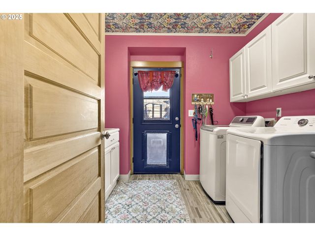 89728 OCEAN Dr, Warrenton, OR 97146