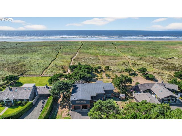 89728 OCEAN Dr, Warrenton, OR 97146