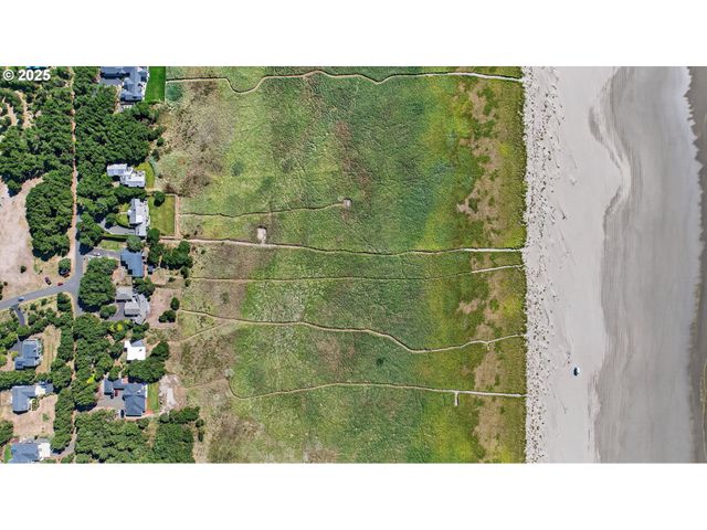 89728 OCEAN Dr, Warrenton, OR 97146