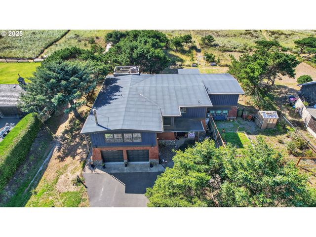 89728 OCEAN Dr, Warrenton, OR 97146