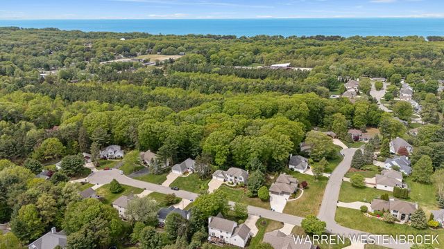 334 Tr Trail, Park Twp, MI 49424