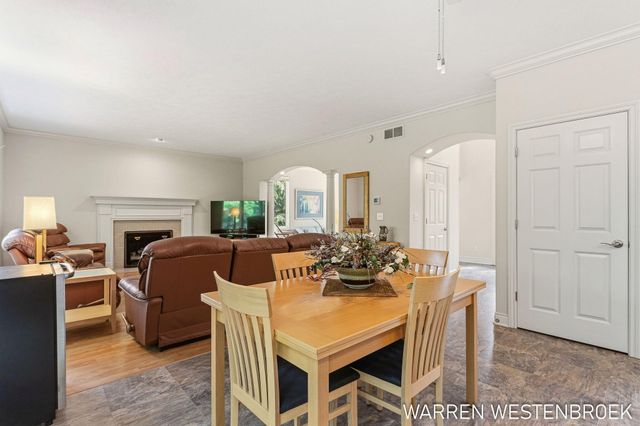 334 Tr Trail, Park Twp, MI 49424