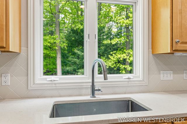 334 Tr Trail, Park Twp, MI 49424