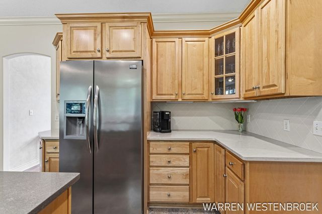334 Tr Trail, Park Twp, MI 49424