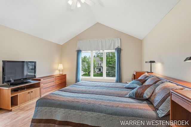 334 Tr Trail, Park Twp, MI 49424