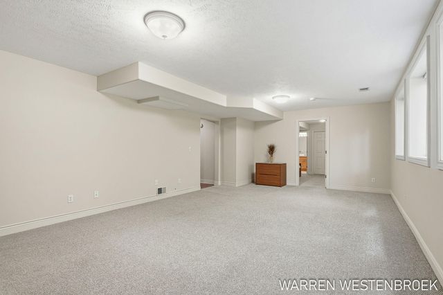 334 Tr Trail, Park Twp, MI 49424