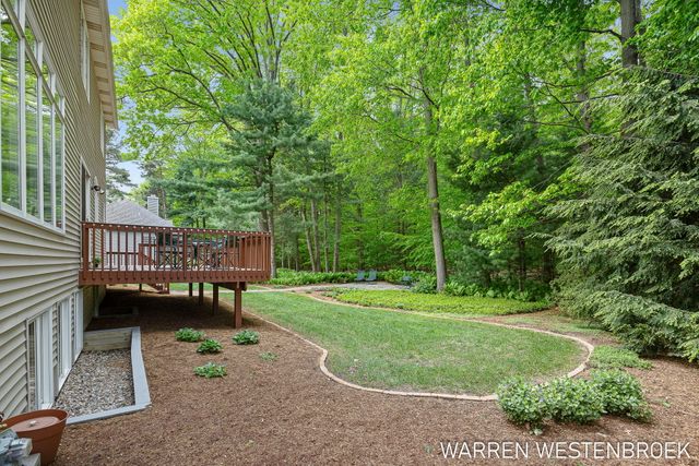 334 Tr Trail, Park Twp, MI 49424