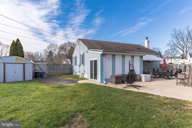 1901 CARTON RD, Hatboro, PA 19040
