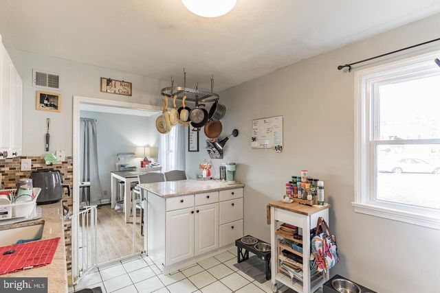 1901 CARTON RD, Hatboro, PA 19040
